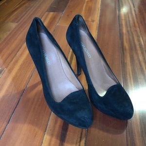 Cynthia Rowley Black Suede Platform Pumps